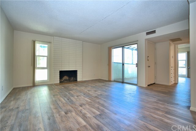 Foto del edificio - 1628 Huntington Dr