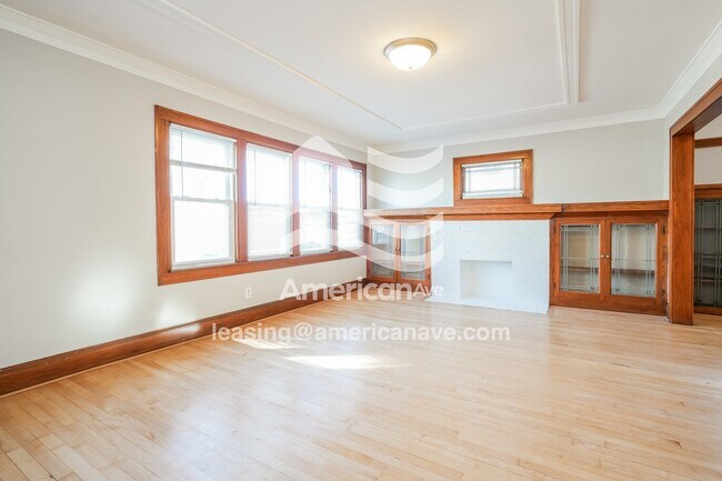 Foto del edificio - 2907#2909 North 44th Street, 53210; #1588012 - 1588012