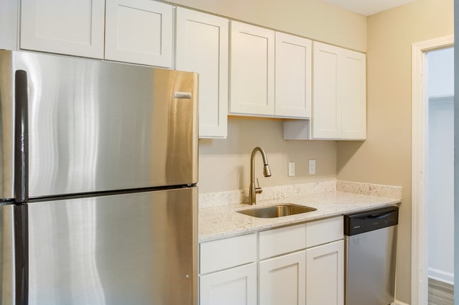 Carmel Brook Apartments New Orleans La Apartments Com