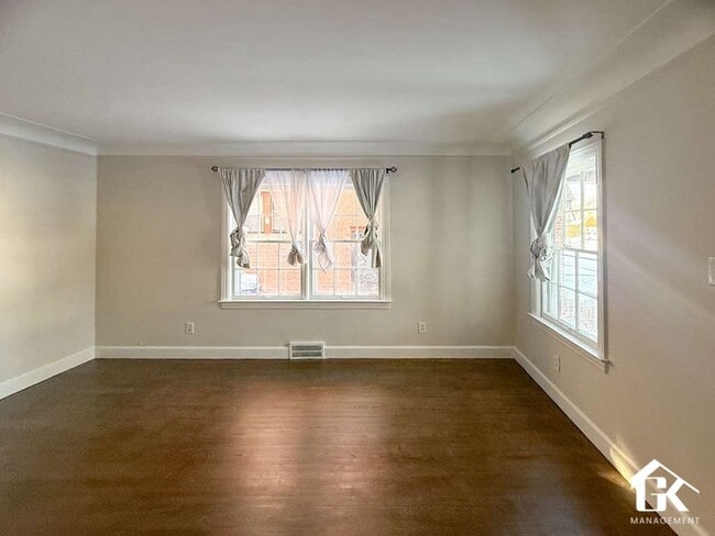 Foto del edificio - 13581 Penrod St