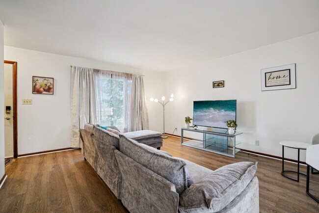 Foto del edificio - 10783 W Appleton Ave