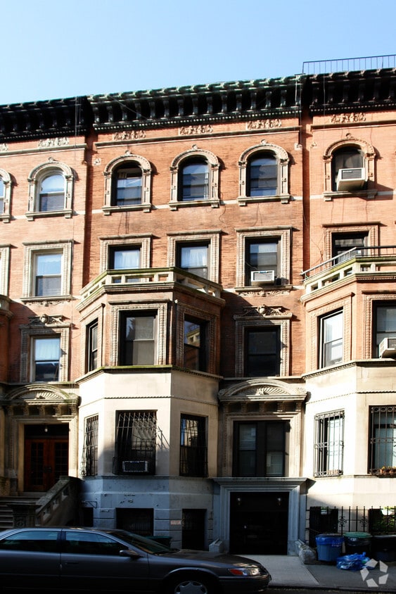 Building Photo - 332 W 89th St
