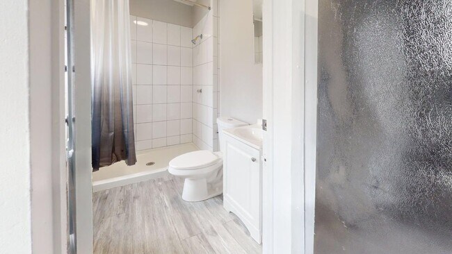 Foto del edificio - 3272 W 50th St