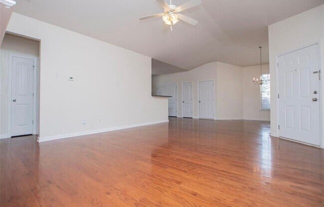Foto del edificio - 240 River Meadow Dr