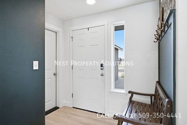 Building Photo - 207 N Paxson Dr