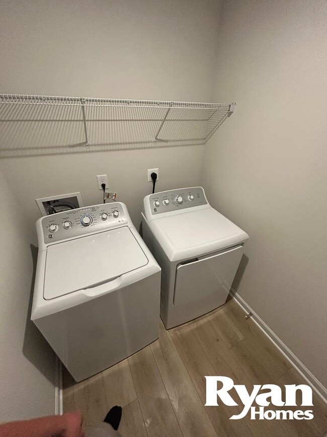 Foto del edificio - 134 Grove Hill Ter