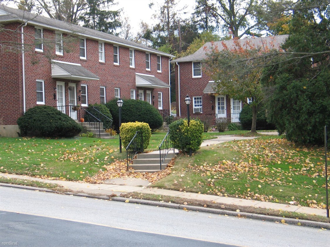 16 Saint Albans Ave, Newtown Square, PA 19073 Condo for Rent in Newtown Square, PA