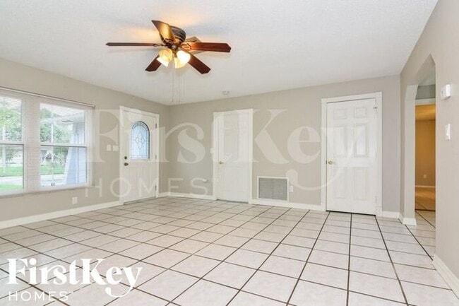 Building Photo - 1429 Cottonwood Terrace