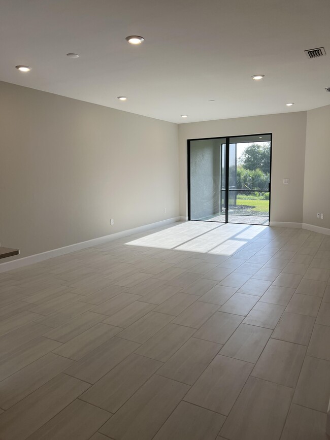 Foto del edificio - 14389 Eagle Branch Dr