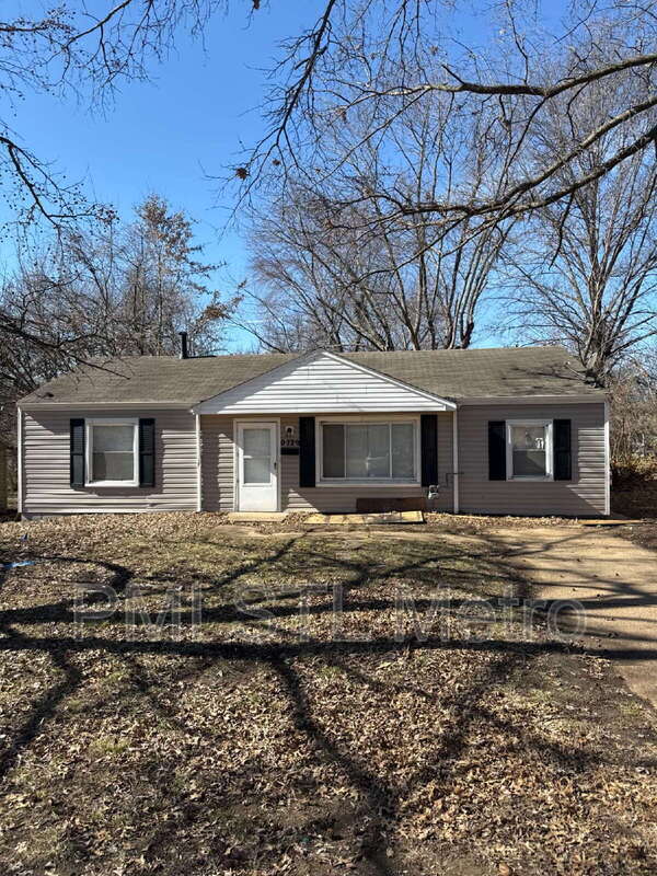 Building Photo - 9729 Lorna Ln