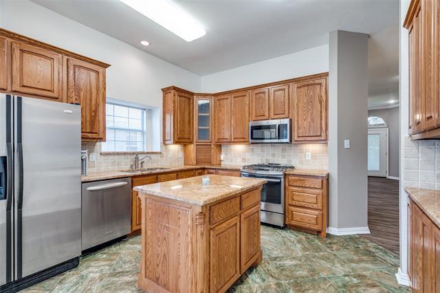 Building Photo - 2109 Winslow Dr