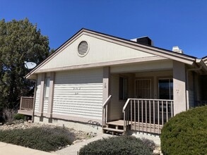 Building Photo - 3175 Shoshone Dr