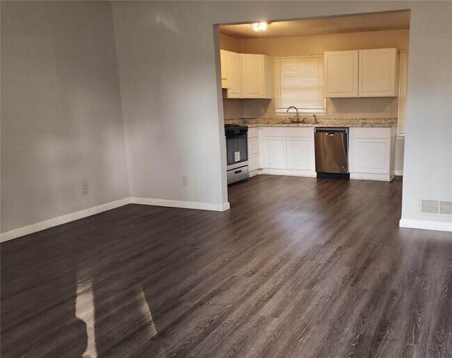 Foto del edificio - 4262 Etowah Dr SE