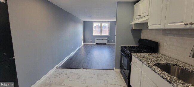 Foto del edificio - 307 E Clarkson Ave