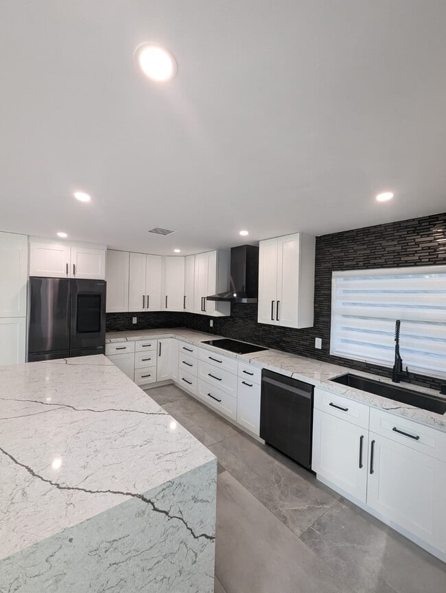 Photo - 5720 NW 61st Pl House