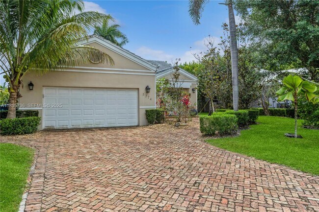 Foto del edificio - 5774 SW 76th Terrace