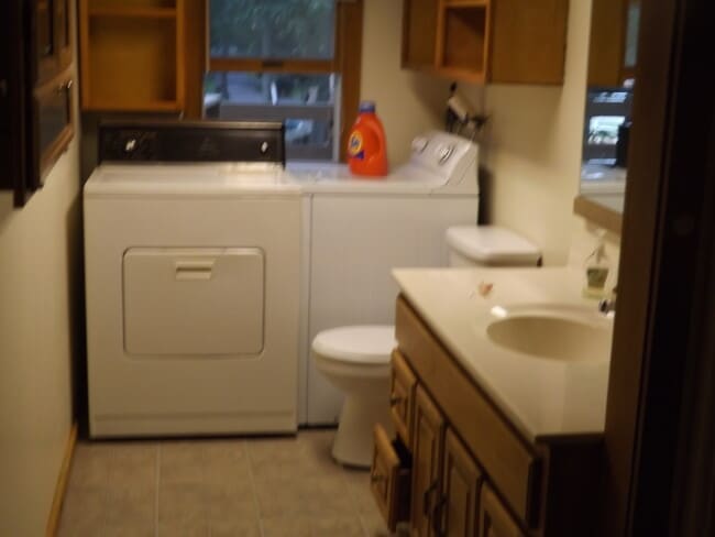 Building Photo - 55 Deer Path Rd