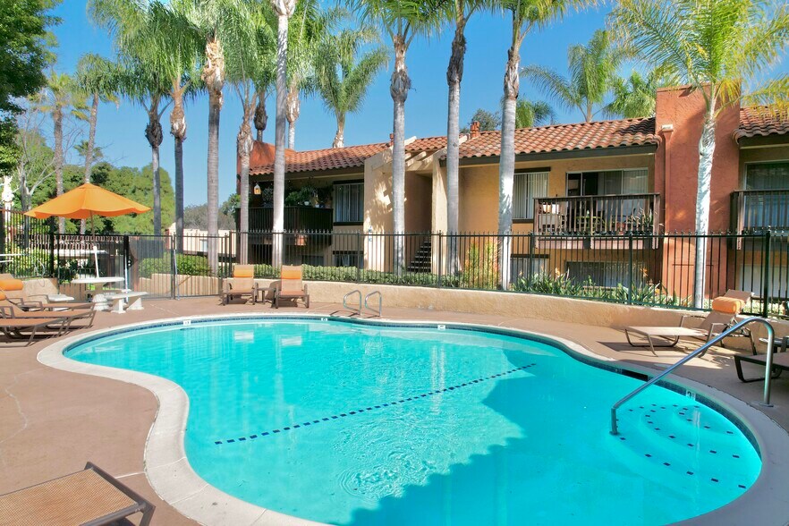 Shadow Ridge Apartments