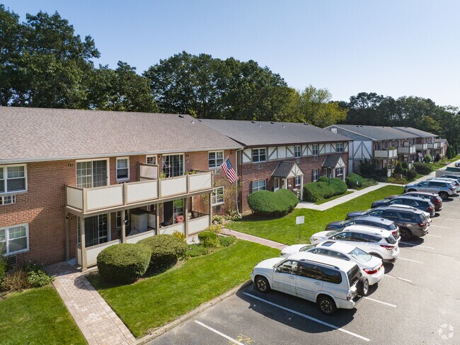 Foto del edificio - Birchwird Glen Co-Op