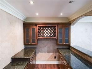 Foto del edificio - 518 Harn Dr