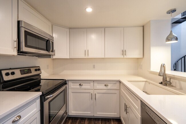 Foto del edificio - 4943 S Carson St