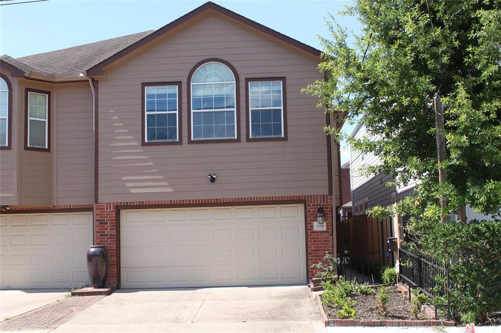 Foto principal - 5228 Larkin St