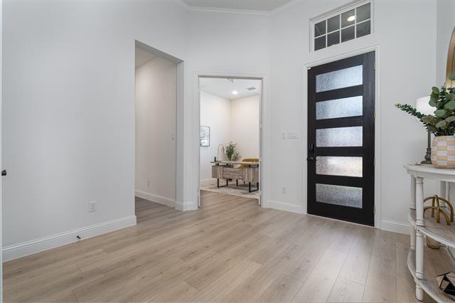 Foto del edificio - 2512 Burnely Ct