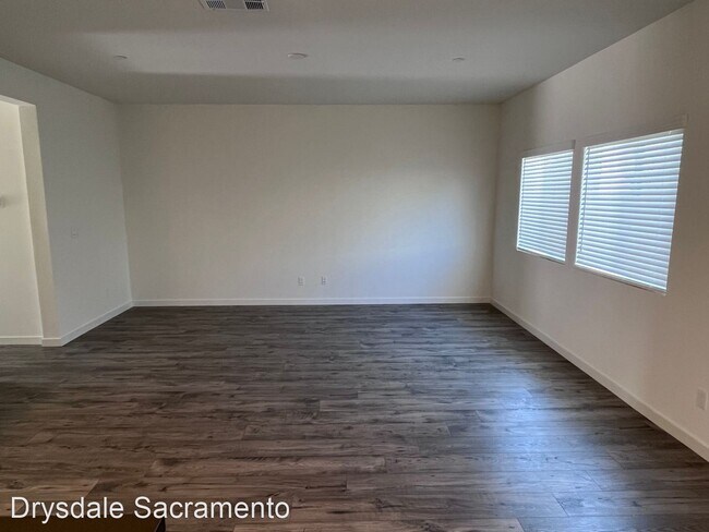 Foto del edificio - 4 br, 2.5 bath House - 5200 Star Dance Circle