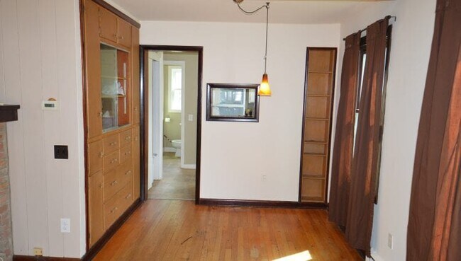 Foto del edificio - 1606 Sheridan Dr