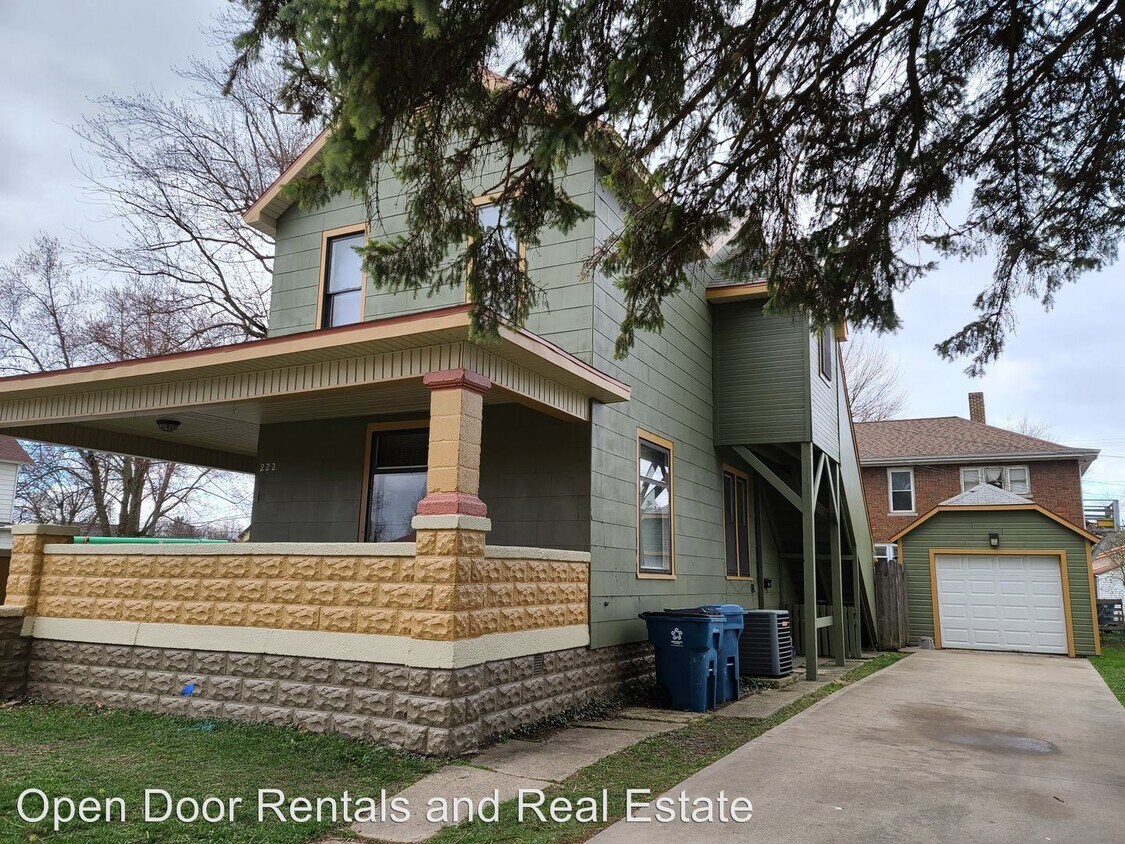 222 S Cowen St, Garrett, IN 46738 Apartment for Rent in Garrett, IN