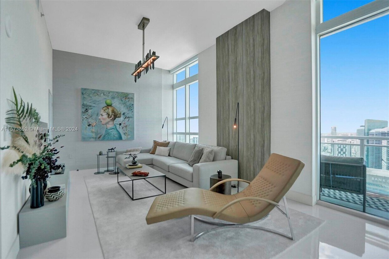 Primary Photo - 950 Brickell Bay Dr