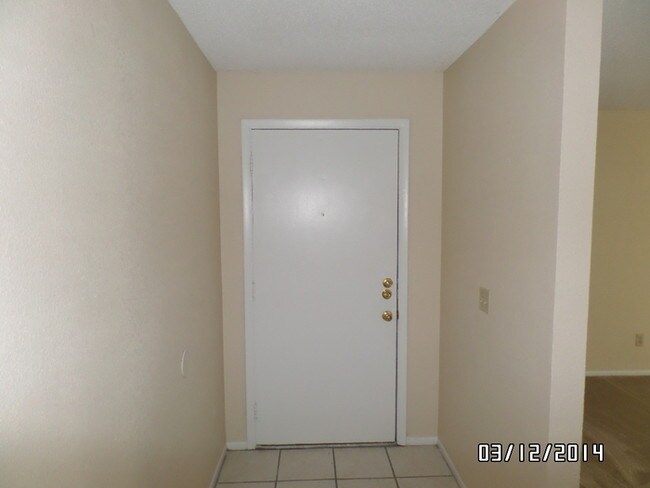 Building Photo - 9942 Turf Way