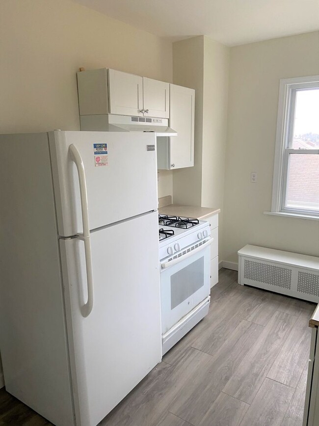 Photo - Recently Updated 3 Bedroom Cape Cod Home in Lincoln Place.  Available August.