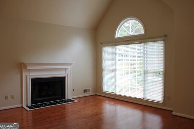 Foto del edificio - 9523 Fairdale Ave