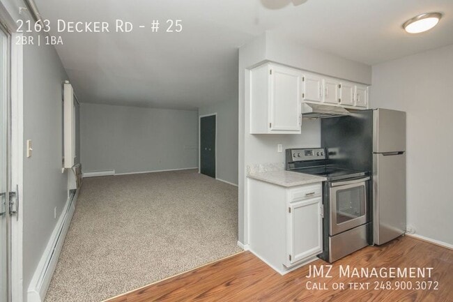 Foto del edificio - 2163 Decker Rd