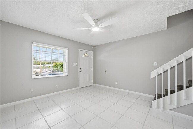 Foto del edificio - 2810 62nd Ave N