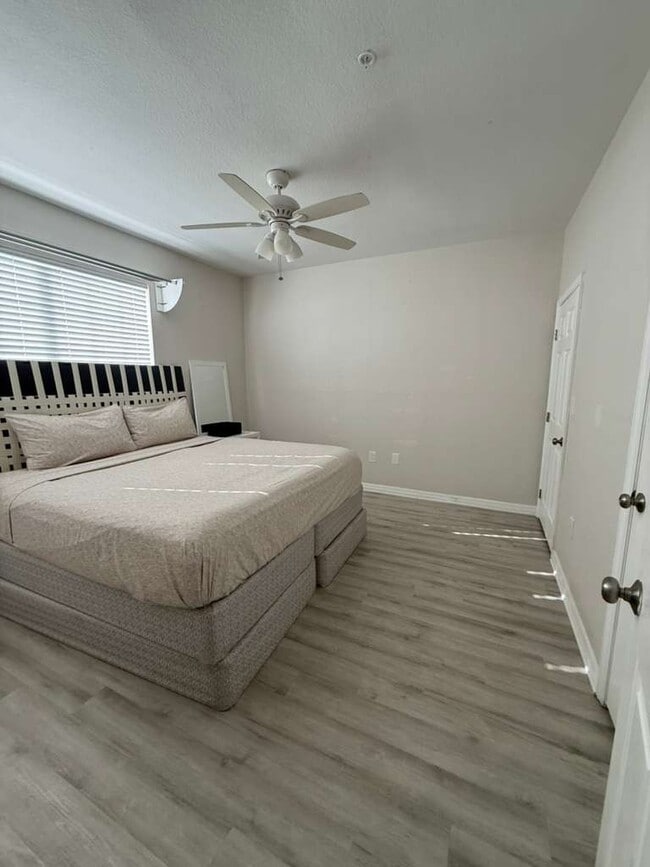 Foto del edificio - 5526 Pga Blvd