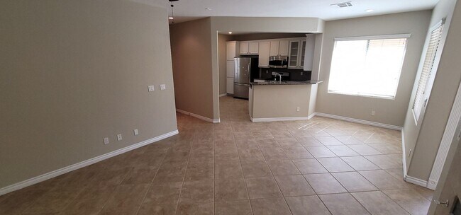 Foto del edificio - Beautiful Home in Summerlin