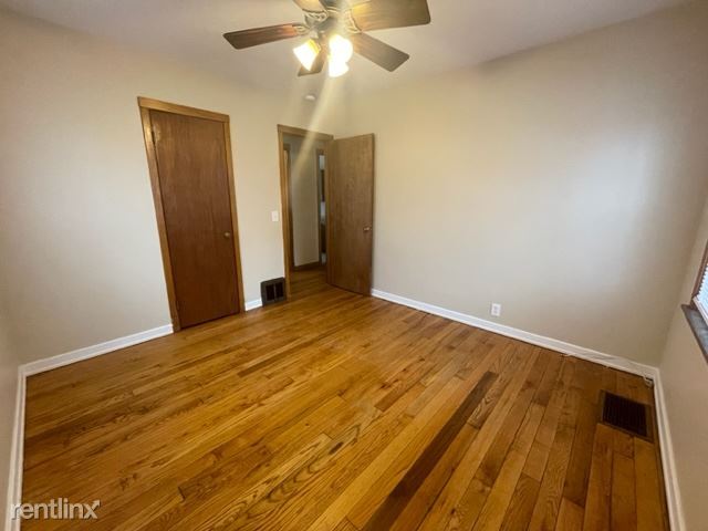 Foto del edificio - 3 br, 1 bath House - 637 Edison Ave