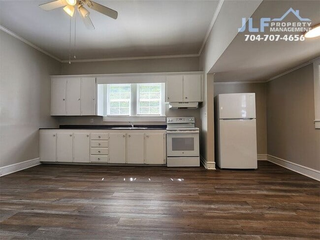 Building Photo - Cute 2 Bed/1 Bath Ranch in Downtown Kannapolis!
