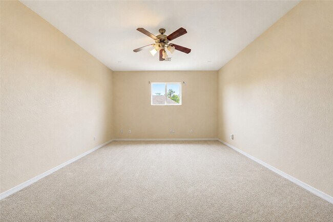 Building Photo - 17415 Elverson Oaks Dr