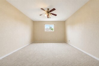 Building Photo - 17415 Elverson Oaks Dr