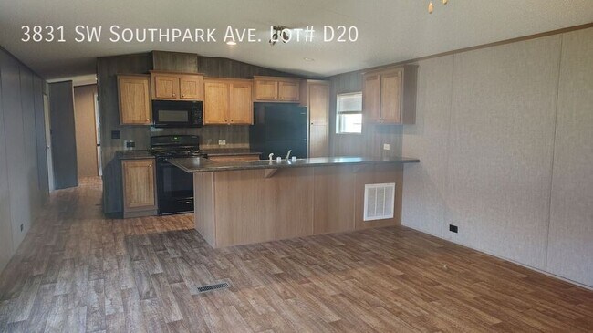 Foto del edificio - 3831 SW South Park Ave