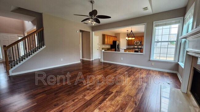 Building Photo - 212 Revillion Way