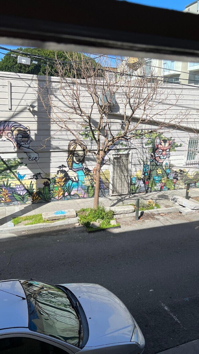 Foto del edificio - 327 Linden St