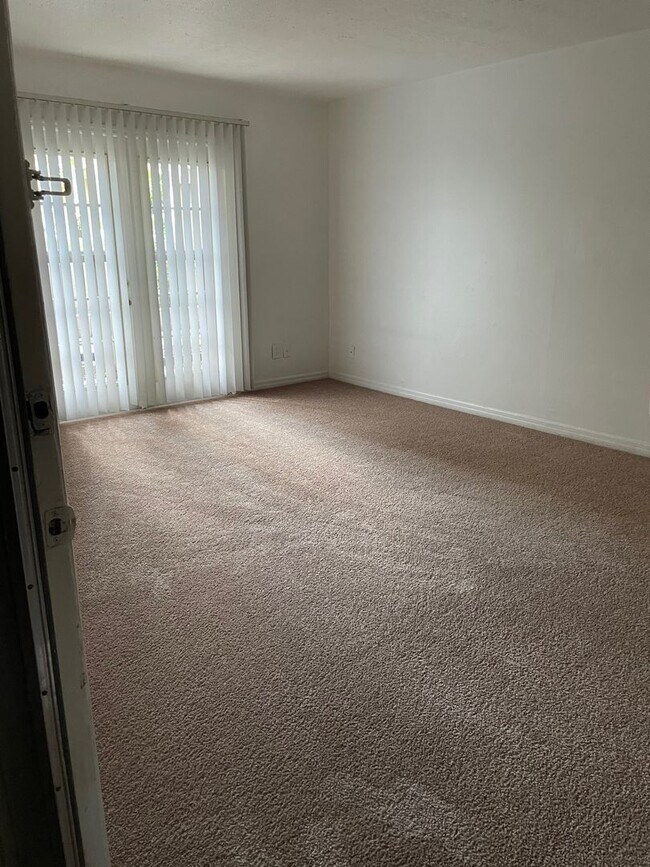 Foto del edificio - Ground floor One bedroom condo