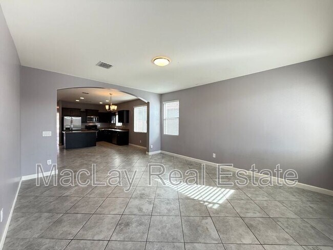 Building Photo - 23849 W Tamarisk Ave