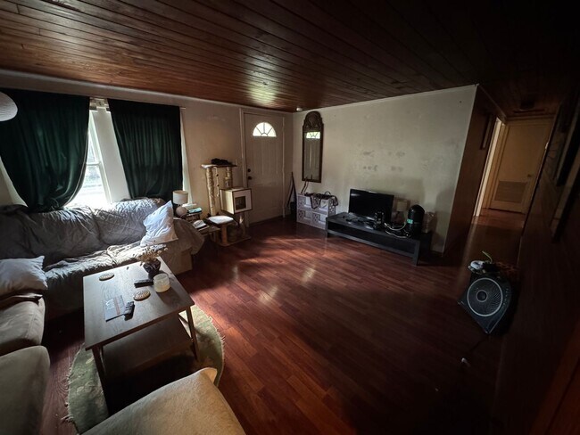 Foto del edificio - 3/1 Near Historic District!!