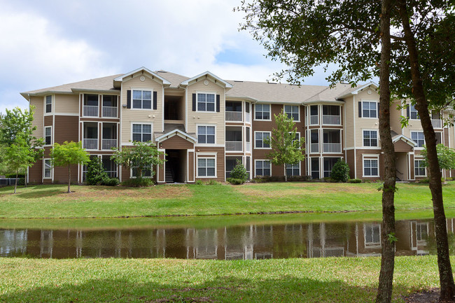 Foto del edificio - Cypress Pointe