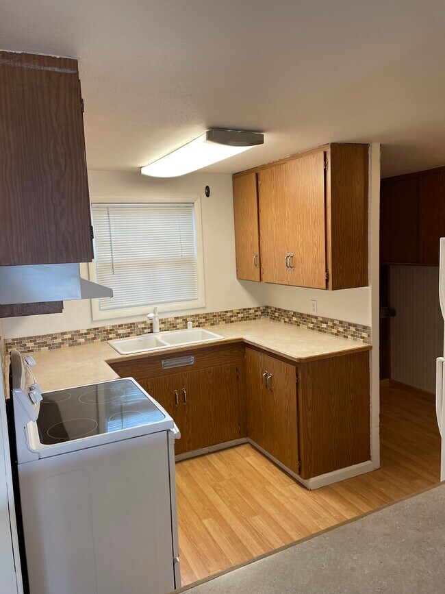 3122 N Cheyenne St, WA 98407 House Rental in WA